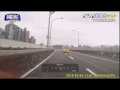 Taiwan un aereo cade in mare, ecco il video